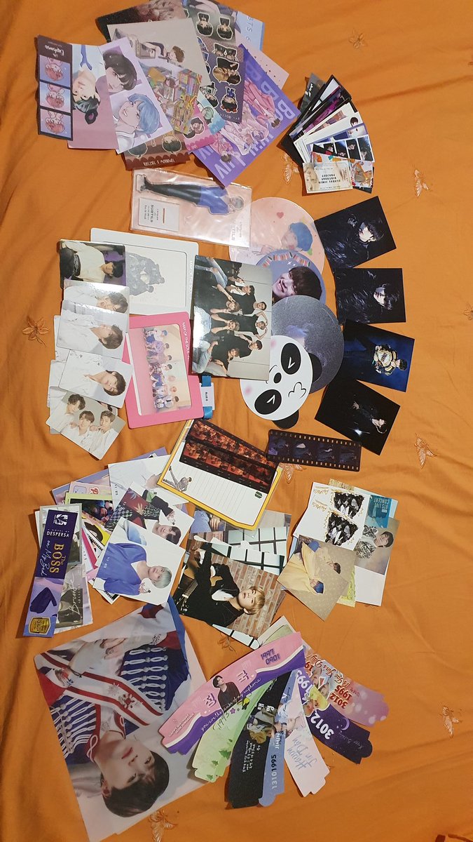 chipicipcookiev's tweet photo. Giveaway Alert 🥳💜

Sesuai hasil voting kemaren, aku bakal GA random box buat 2 pemenang

Rules :
-Rt+like
-RT tweet di bwah ini

End? Suprise end 🤫😆💜
https://t.co/PtpQAgR9GK https://t.co/oZWcfBo2nk