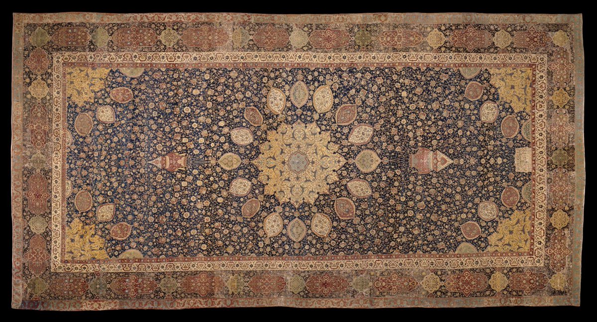 Just in case anybody would like to do a jigsaw of the Ardabil Carpet:  https://jigex.com/yGJQ 