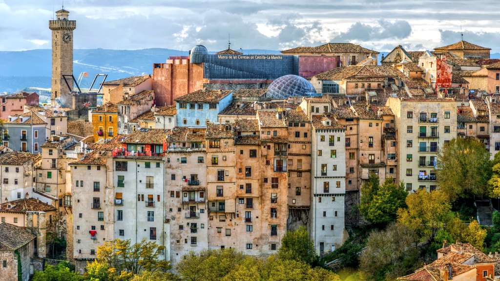 memesconquenses's tweet photo. Veo muchos hilos de ciudades últimamente, y no voy a decepcionar a los conquenses. Vamos con un hilo de fotos de Cuenca para poner a toda España mirando a ella. https://t.co/YJ2yFDdZjm