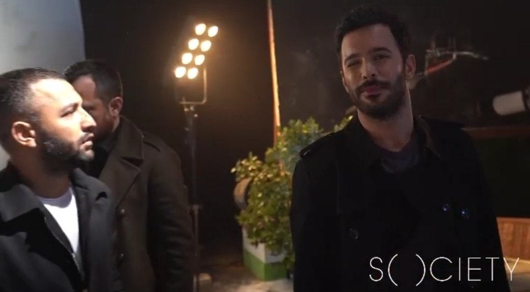 baafc2's tweet photo. 😉
#BarışArduç https://t.co/PUTTGgCwje