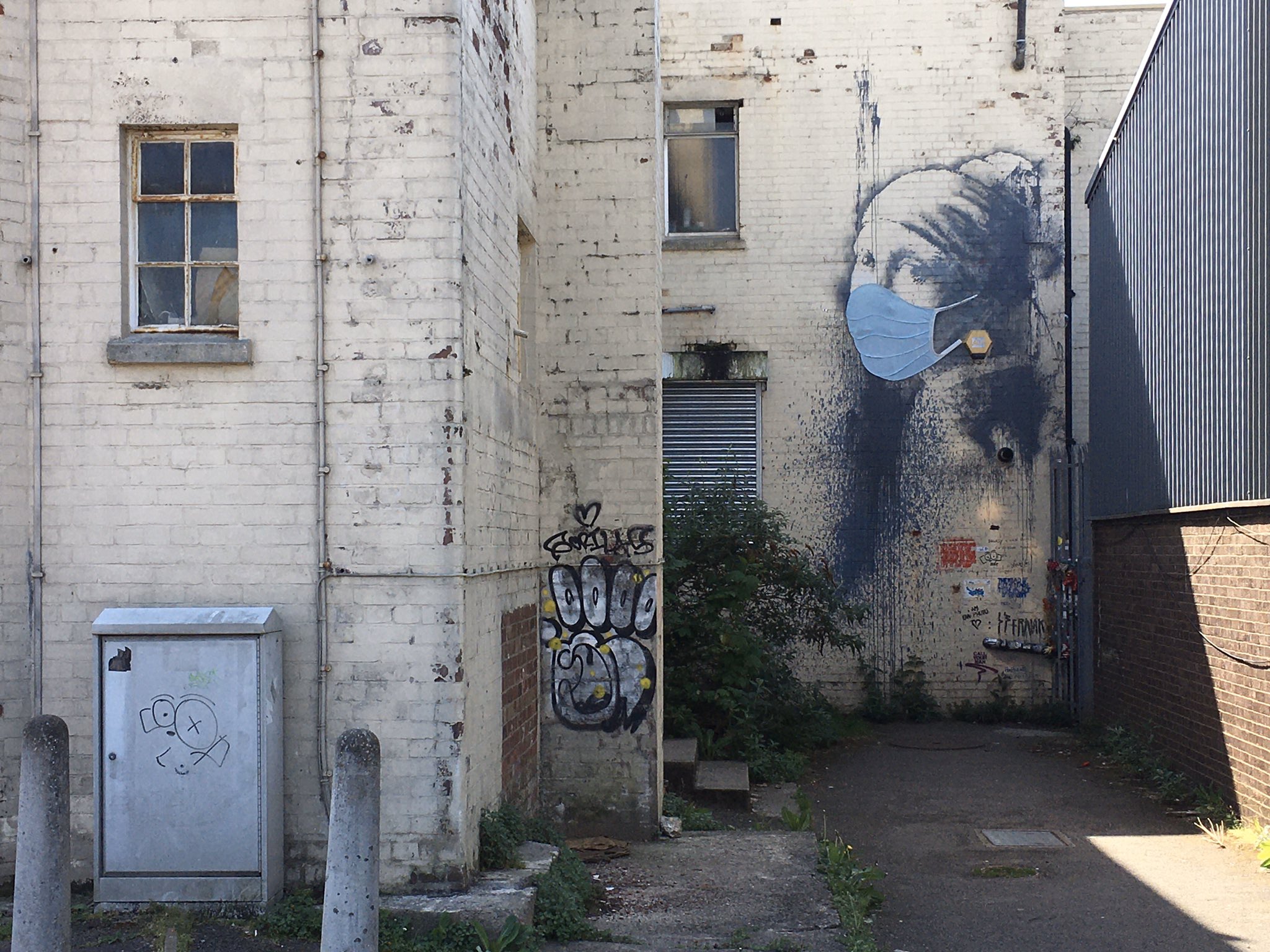 Banksy the girl with the pearl earring new arrivals
