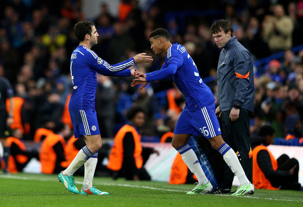 The next season was somewhat of a breakthrough for Loftus-Cheek, when making his senior debut for the club, replacing Spaniard  @cesc4official in the UEFA Champions League.