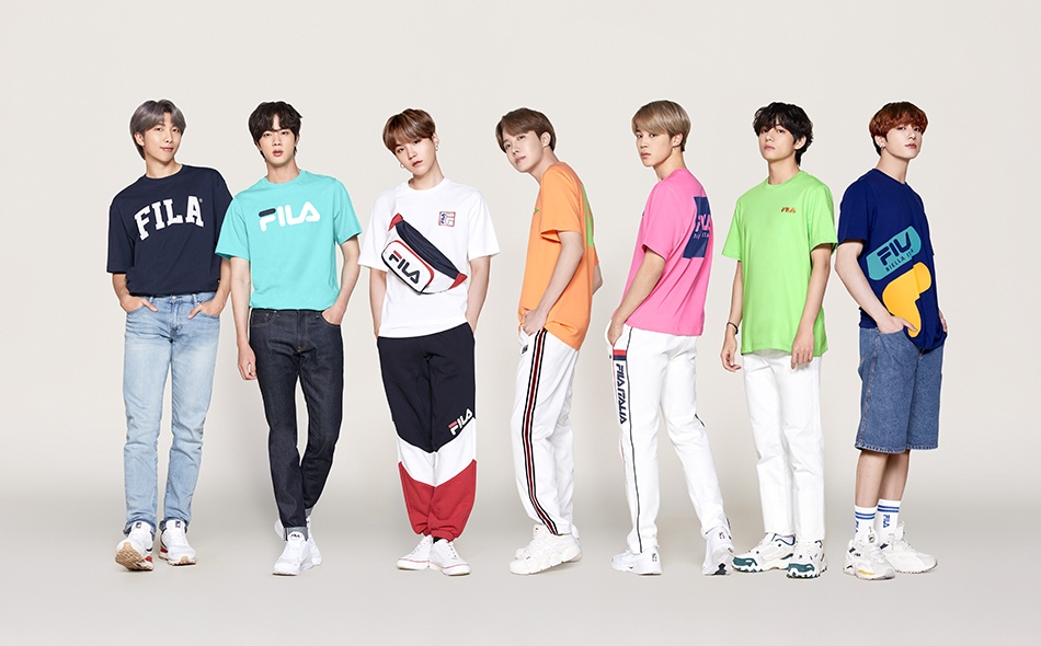 dannyoppakpop's tweet photo. FILA X BTS Newest Collection
if u need dm me !!
golobal delievery ok~
⠀
#휠라 #방탄소년단
#RM #Jin #SUGA #jhope
#Jimin #V #JungKook #FILA
#BTS #LOVE_YOURSELF_Collection
⠀
@BTS_twt https://t.co/e2g4ruGbrp