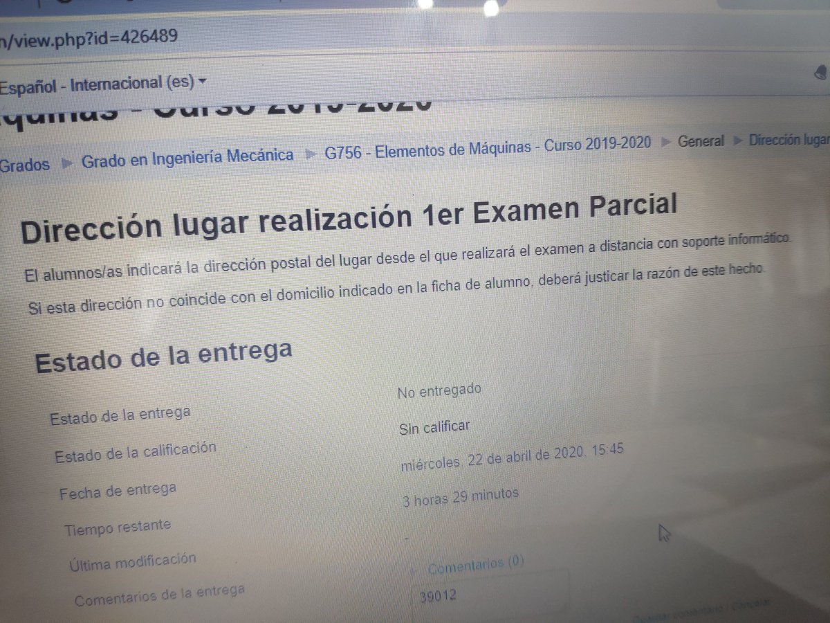 sergiocueto11's tweet photo. Hace falta tener atada a mi madre durante el examen tambien? @unican https://t.co/5WMWl7lYdq