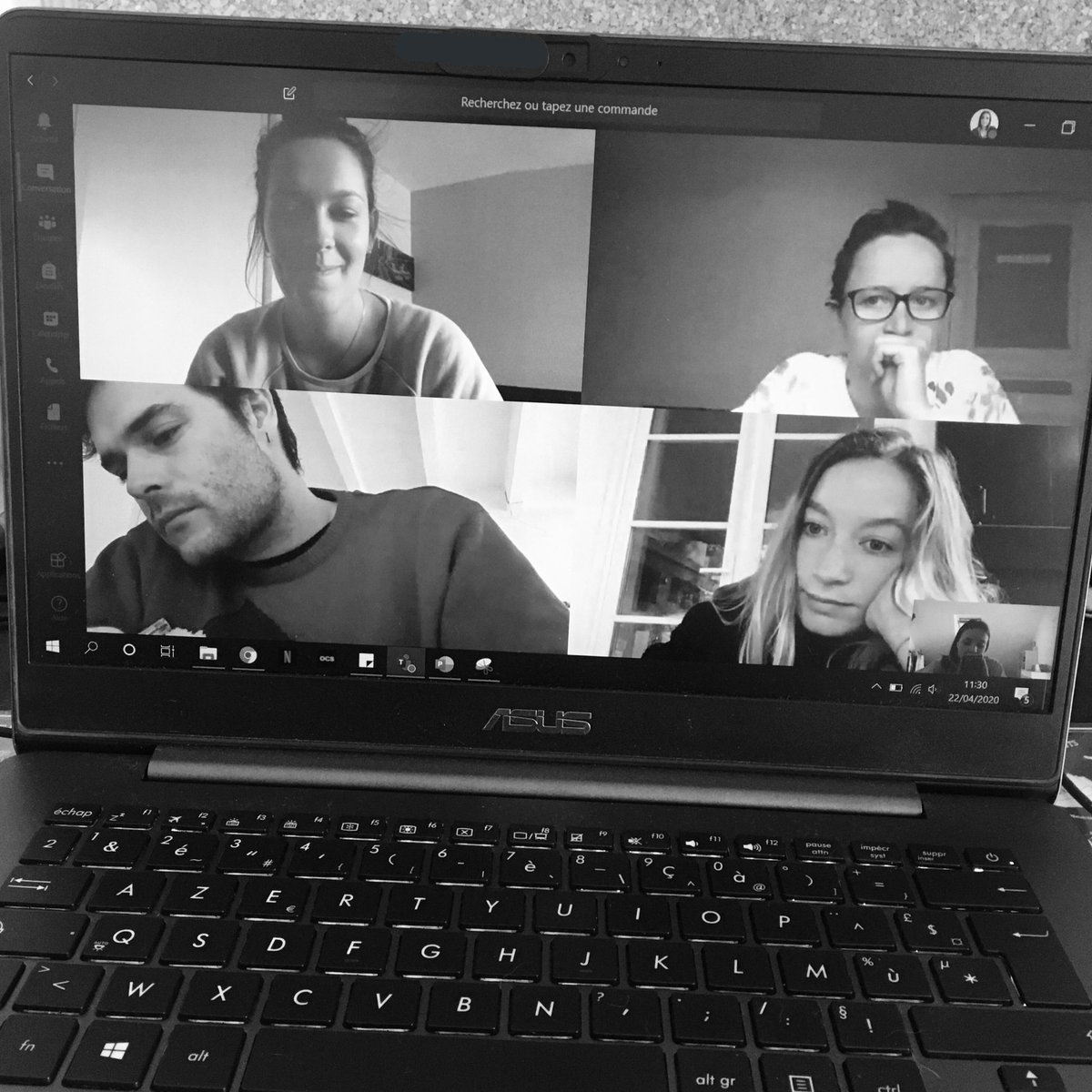 La #team de l’agence ALCA en pleine réflexion créative pour la compétition finale <a href="/MBADMB/">mbadmb</a> 🧠
Merci pour ce brief inspirant <a href="/QuaidesOrfevres/">Quai des Orfèvres</a> et <a href="/RedBullFrance/">Red Bull France</a> 🤩🚀

#mbadmb #efapathome #teams #onalapatate #RestezChezVous