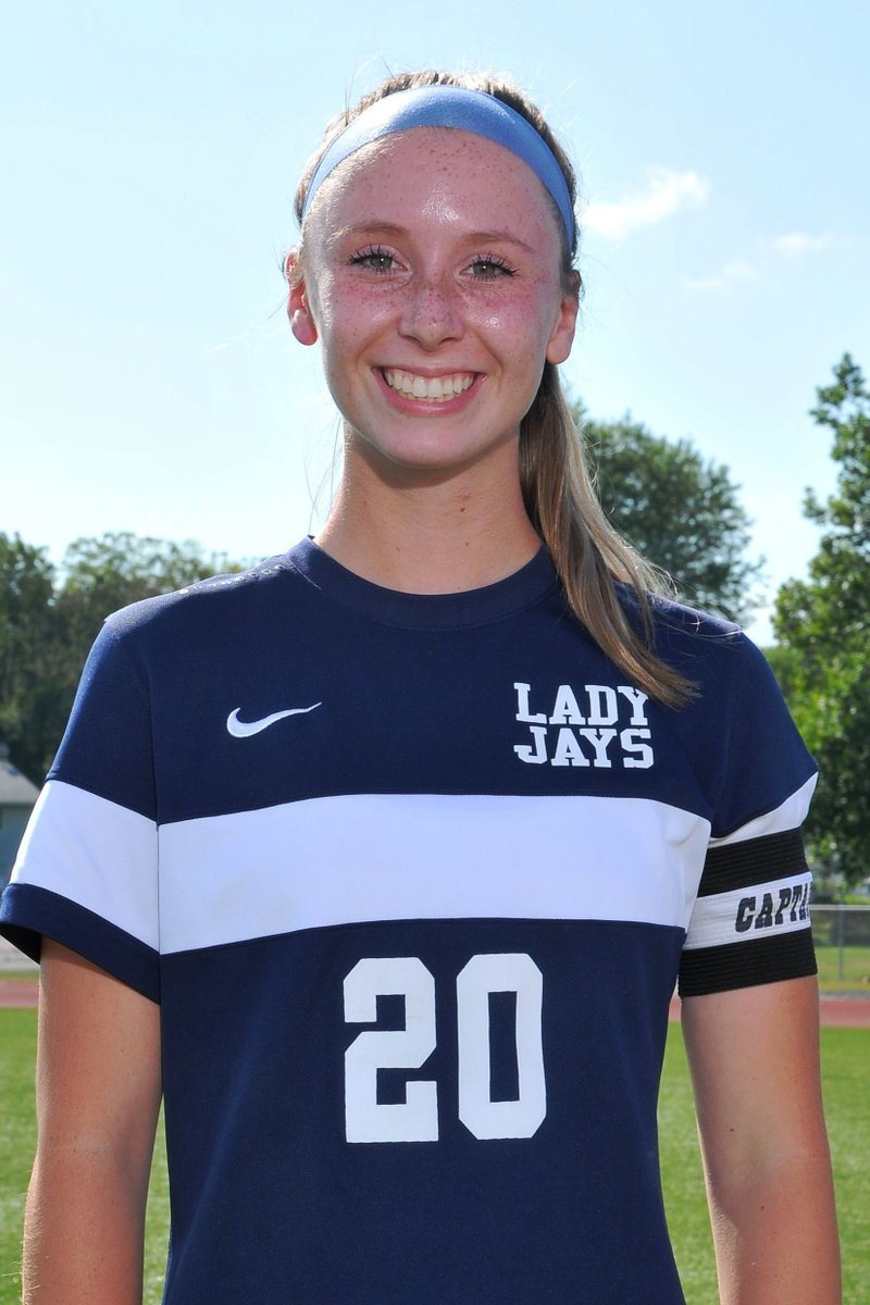 ccbluejaysports's tweet photo. Senior Spotlight
Lauren Bull - 12 Varsity Letters in Soccer, Basketball, Track, and Softball.  19-20 Teams won PHAC2 title - Basketball and D4 Title - Soccer.  All-State and Press Enterprise POY in Soccer 2018. Will play Soccer at Bloomsburg U and major in Nursing. https://t.co/G8gpjeC1A4