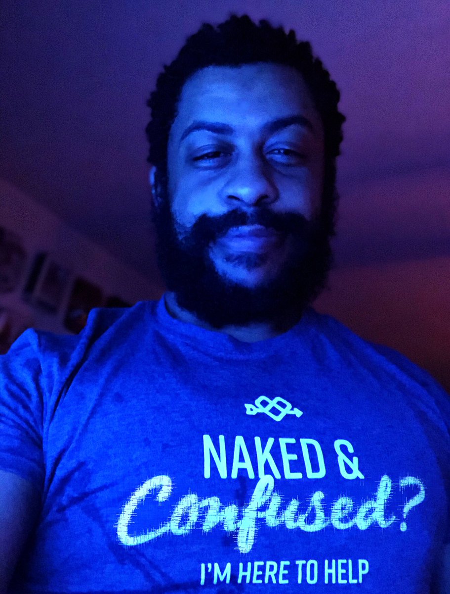 Ceedro's tweet photo. Blue Light, Beary Special. Heh. Just dropping this to say GβMorning, Folks!
Ok, bye.
β¨πππ½πΌβ¨
#BEARdGang #MuscleBear #BlueBEARy https://t.co/nVDNizpP2T