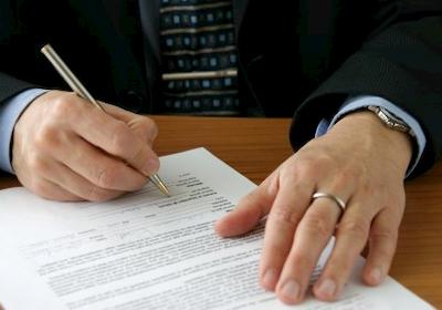 PennChambersUK's tweet photo. Making a ‘Simple Will’ because it’s cheaper?
Think again: https://t.co/fP1mR3eGhs
#WillWriting #NinoCuffaro #SimpleWill #Covid19Support #Covidsupport https://t.co/5tATXI0uqH