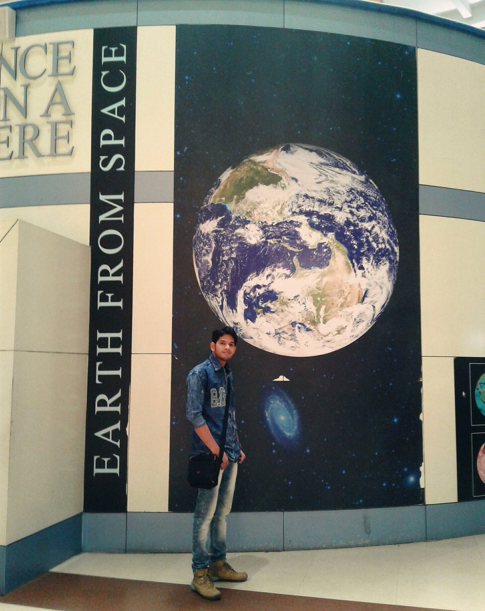 astro_salman's tweet photo. We've only one planet to keep our human race on. Let's come together and take a small step to protect our beautiful planet.
HAPPY EARTH DAY 🌍 https://t.co/x6X3RcLi54