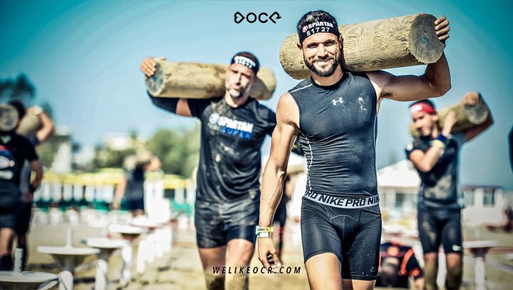 welikeocr's tweet photo. ALLENAMENTO OCR, TRE REGOLE FONDAMENTALI
Tre aspetti per allenarsi in vista di OCR e Spartan Race che molti sottovalutano.
Di Paolo Capriotti
https://t.co/spA805F1E8 
#allenamento #spartanrace #allenamentoocr #spartanworkout #atletica #corsa #running #ocrtraining #preparazioneocr https://t.co/Gv8p11q6Gt
