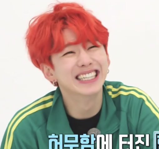 YOO KIHYUN AND HIS EYE SMILE: A VERY ADORABLE THREAD (ft. his OH SO WHITE TEETH) 