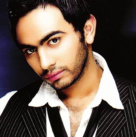 Tamer Hosny: you definitely under 30 if you listen to him and you think u have good music taste but u probably don’t you put his music on every tiktok just to prove you are Egyptian or love Egyptian culture. You also had a BIG glow up but u pretend u always looked good