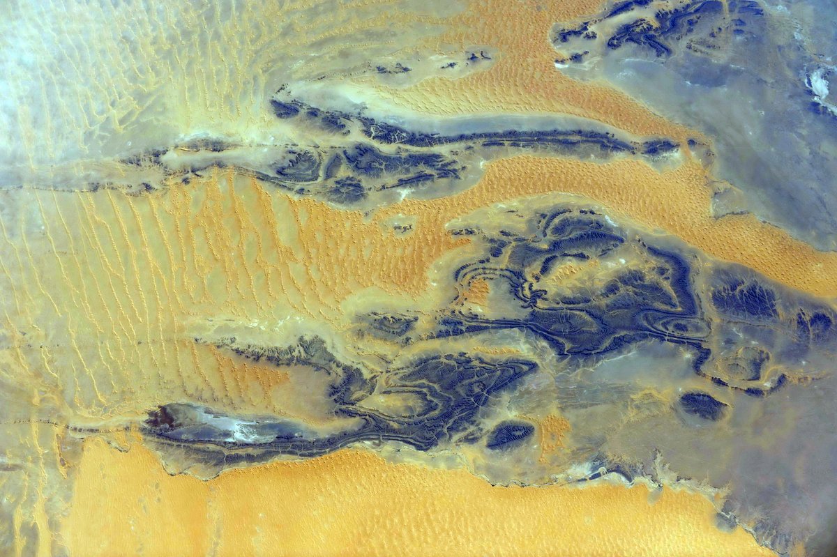 HorizonsIss's tweet image. 22. April Tag der Erde #EarthDay  #EarthDay2020 #tagdererde 
Aufnahmen unserer #Erde von der #ISS aus gemacht. #space