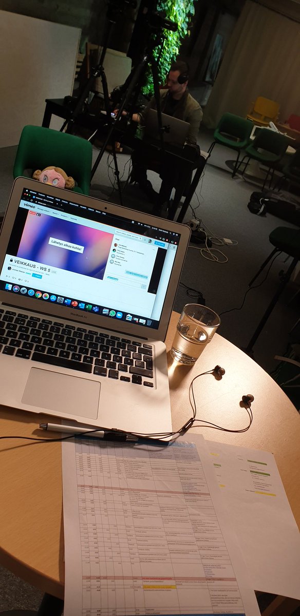 Here we go again 💪👉 #cx #webinar w/ <a href="/sirteace/">sirte pihlaja</a> <a href="/JoonasAleksi/">Joonas Villanen</a> at @ihf_fi