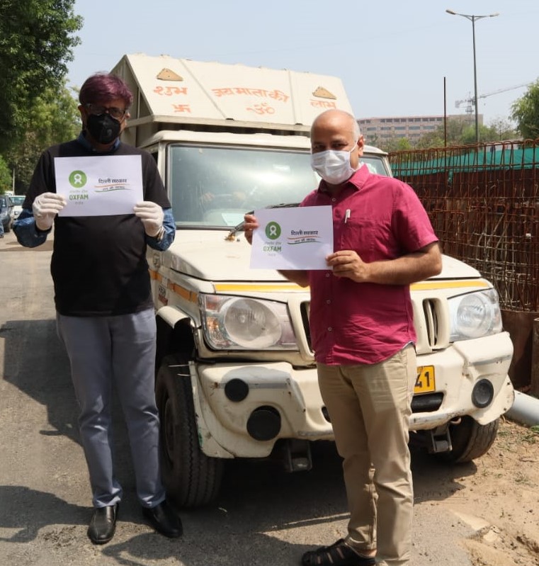 OxfamIndia's tweet photo. Delhi Deputy Chief Minister @msisodia and Oxfam India Director @anandpankaj today flagged off a van containing 3620 dry ration kits that would cover food requirements of 18,100 migrant workers for 15 days. 

Support #India4All initiative: https://t.co/HwKCnRLggb @ndtv https://t.co/3KNF7I0SpA