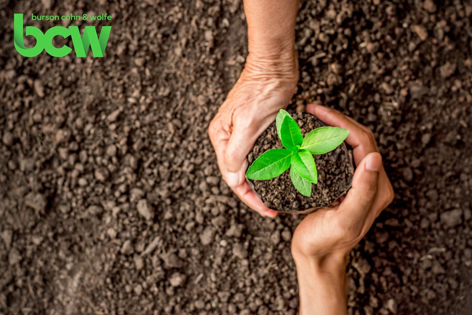 Today we celebrate the 50th #EarthDay &amp; anniversary of signing the #ParisAgreement! 

Will a #GreenRecovery following the #COVID19 crisis help us build inclusive and sustainable economies &amp; fight #ClimateChange? 

#BuildBackBetter @EarthDayNetwork