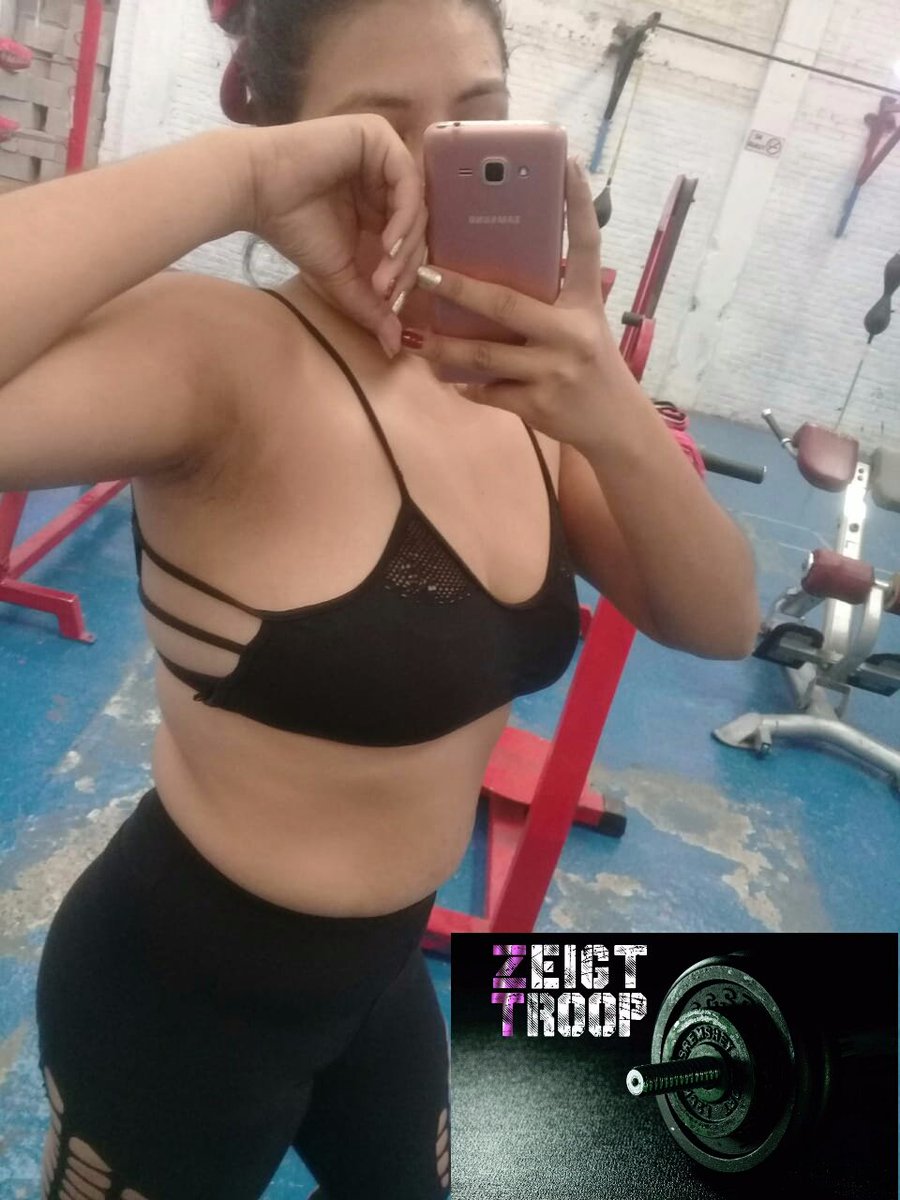 #SiguemeYTeSigoDeVuelta 
#SiguemeYTeSigoAlInstante 
#SiguemeYTeSigoDeVuelta 
#SiguemeYTeSigoVox 
#Sigueme 
#SiguemeYTeSigoEnSegundos