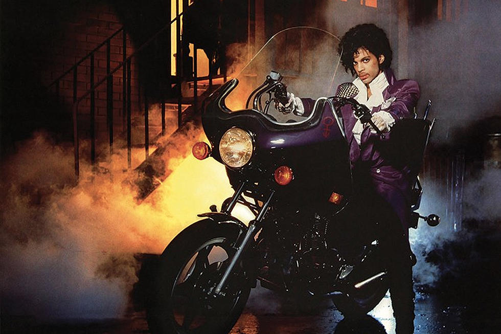 A few minutes later, we're introduced to the three other most important characters in  #PurpleRain: Morris Day (immaculate coif under a white bandana), Apollonia (skipping out on paying her cab fare) ...and  #Prince  's bike.  #Prince4Ever  