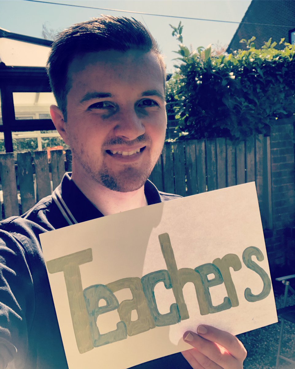 LordDackington's tweet photo. GO TEACHERS!!! #schoolmessage #teachers #alreadygotasiridontgetitemail https://t.co/3mVSCol4c9
