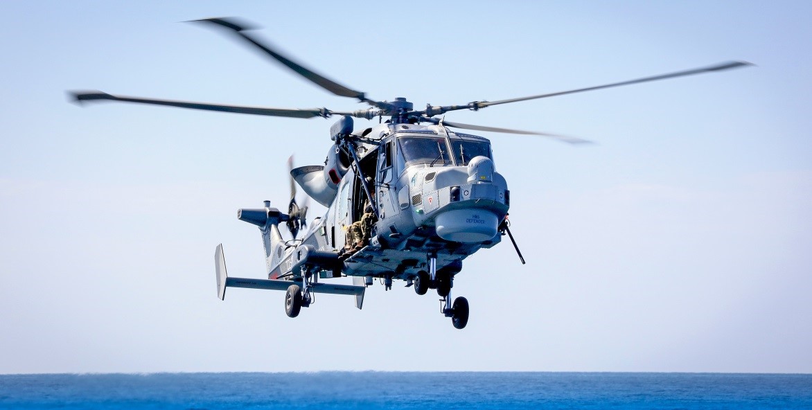 COMUKMCMFOR's tweet image. Cat by name, cat by nature The Wildcat crew embarked on @HMS_MONTROSE is ready to pounce night or day, to protect our national interests. They are currently supporting our US/UK Mine Counter Measures Exercise in the Gulf @815NAS #wildcat #maritimesecurity #flynavy @RoyalNavy