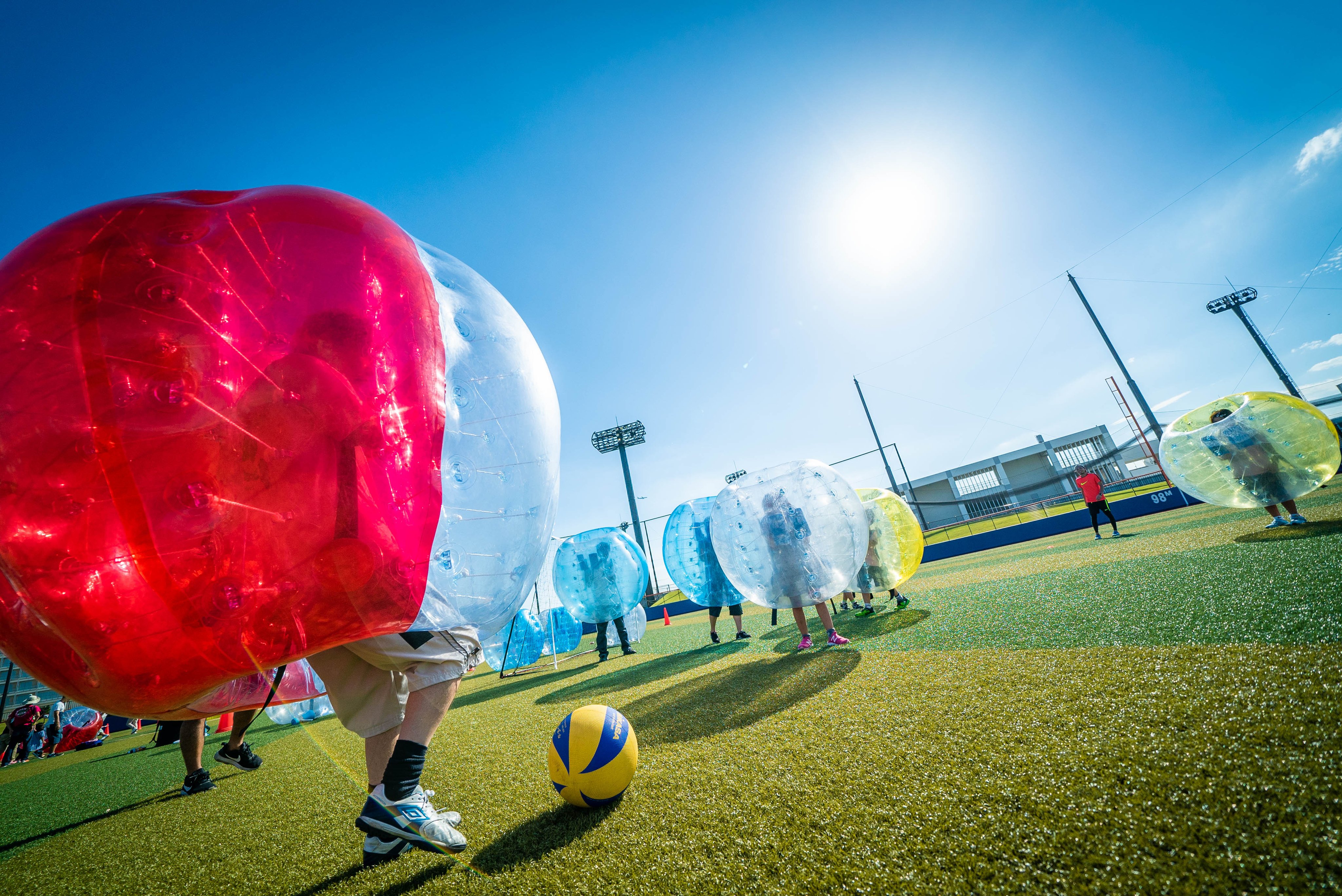 バブルサッカー専門のバブッサル (juMjPIVGmIEDbSr) / Twitter