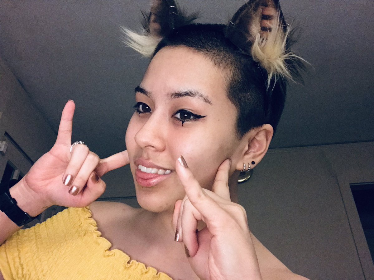 Tagologist's tweet image. Art vs Artist but it’s a thread of my favorite pieces that I can pin lmao