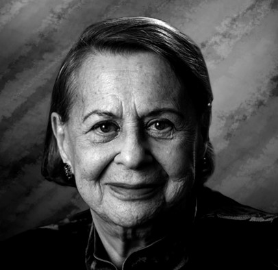 santaluciarrhh's tweet photo. Hoy en #mujeresparahistoria homenajeamos a Evelyn Berezin. Ingeniera informática que desarrolló el primer sistema de reservas de billetes de líneas aéreas ✈️ También es conocida como la madre de los procesadores de texto  #juntosllegamosmaslejos #talentofemenino #SigamosAvanzando https://t.co/8wzUGKlzHY