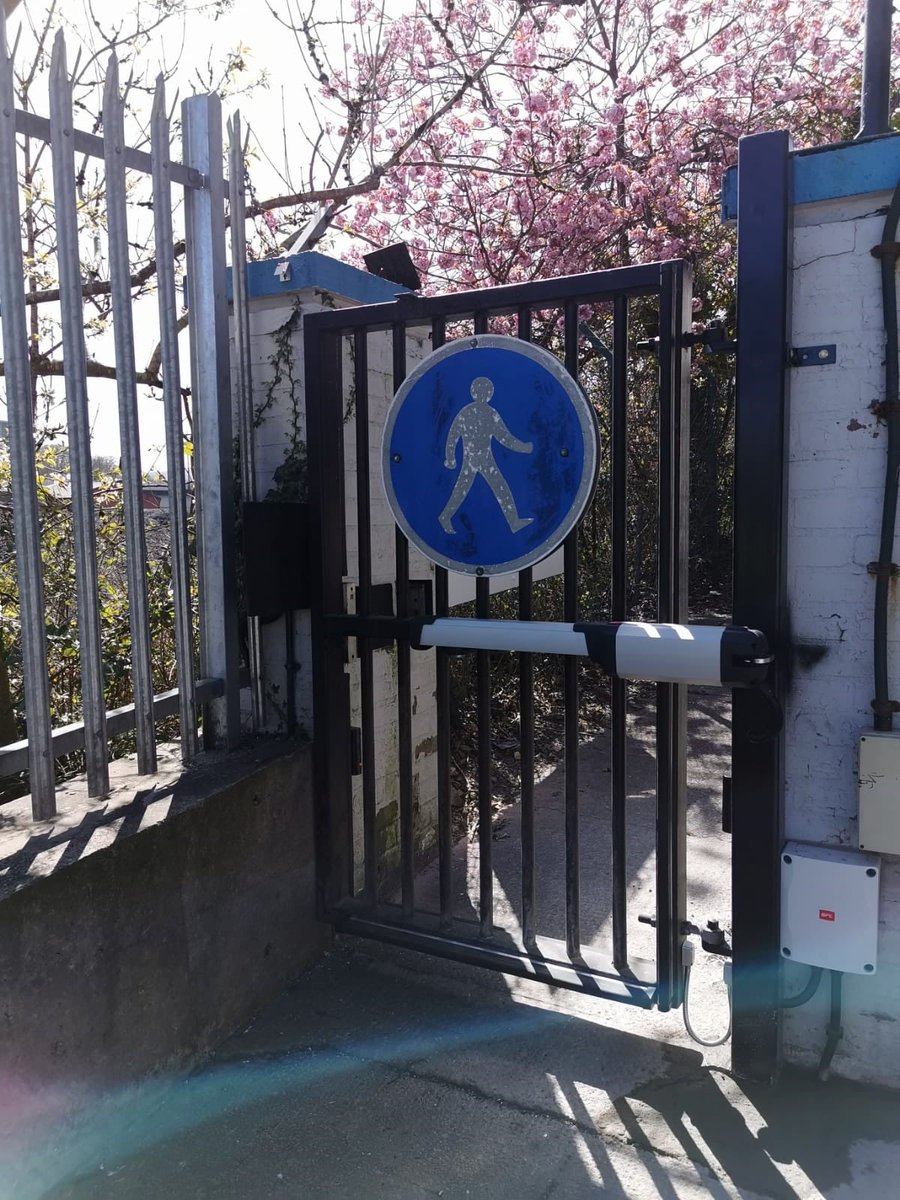 ConceptFS's tweet image. We were approached by Blackwood Business Park to upgrade the existing Gate automation &amp;amp; Access Control systems.

Learn more : bit.ly/3cFzXrt

#security #wales