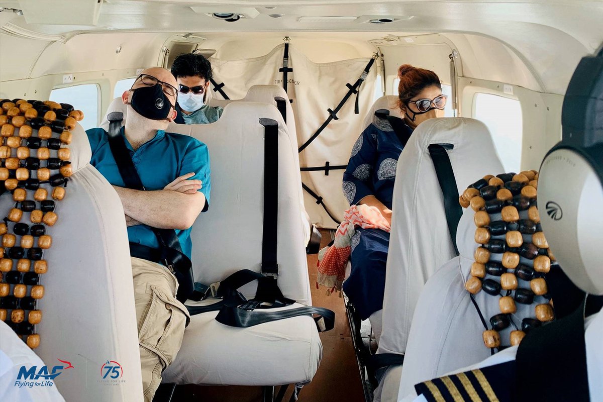 flying4life's tweet photo. On 19 April, MAF Bangladesh pilot Mark Blomberg flew staff from @FAOBangladesh & NGO @BRACworld to Khulna ๐ฉ๏ธ These MAF partners gave training to community teams who will pass coronavirus info to communities, identify cases & provide early response to those infected. #MAF75 https://t.co/irjpEQEmwn