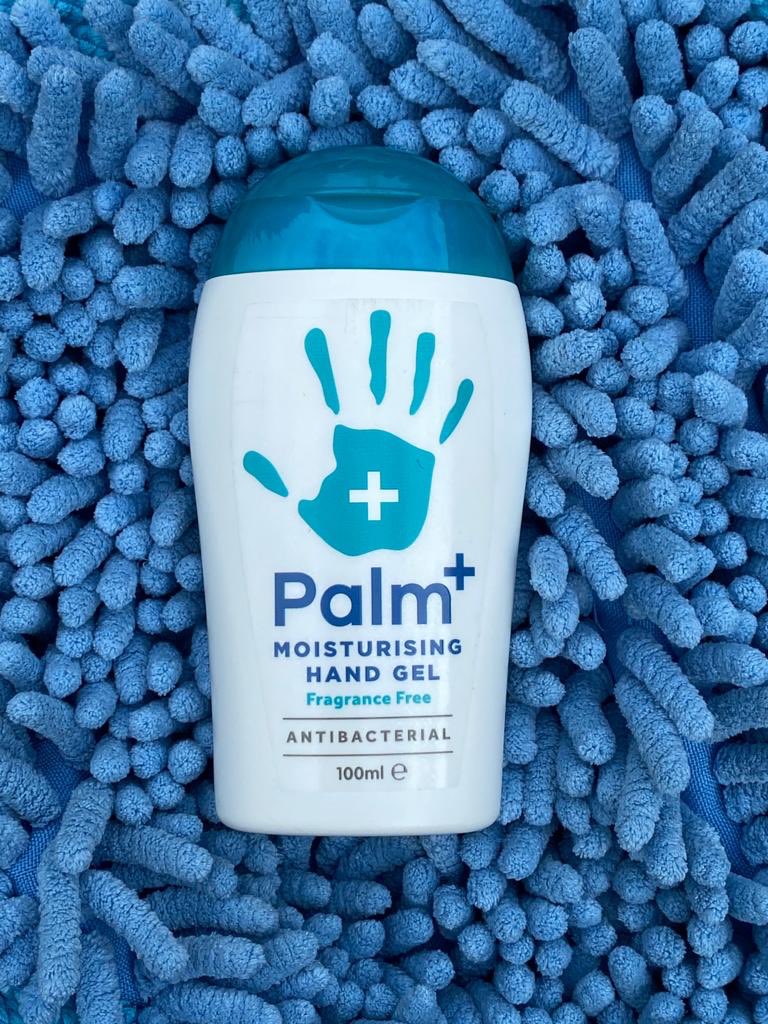 Our Fragrance Free hand gel is ideal for those who prefer no perfume. Hypoallergenic and designed to  be kind to hard-working hands 👐 Available to buy from our web shop now. While stocks last.

#handsanitizer #handgel #antibacterial #vegan #crueltyfree #washyourhands #stayhome