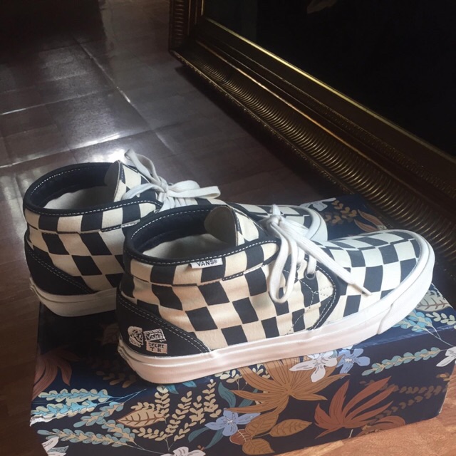 Saya menjual Vans Vault X Taka Hayashi Chukka 75LX Optical Checkerboard seharga Rp1.900.000. Dapatkan produk ini hanya di Shopee! shopee.co.id/riopradewo_01/… #ShopeeID