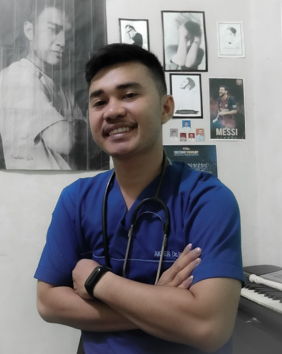 Triandalan_gulo's tweet photo. #vcscolmek bisa trending ya ditengah tengah viralnya #Korona https://t.co/Ld2tNeXY64