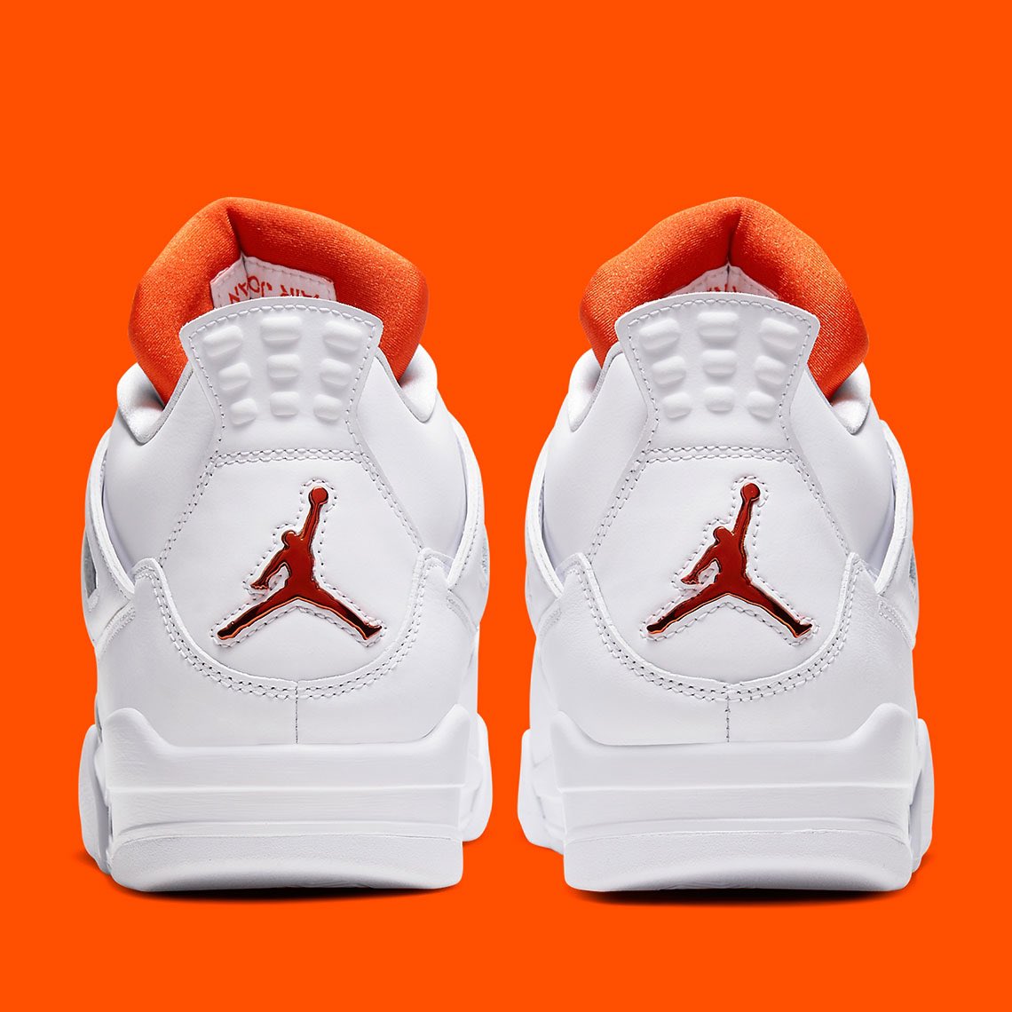 WalkCrep's tweet photo. Air Jordan 4
💥Cop or Drop?💥
🟠Release date: May 16th, 2020
🟠Price: $190 USD
#jordan4 #jordan4s #airjordan4 #airjordan #metallic #metallicorange #jordan #jordans #officialcrepwalk #releasedate #nikeairjordans #nikeairjordan #nikeairjordan4 https://t.co/wFmJ0tNbV6