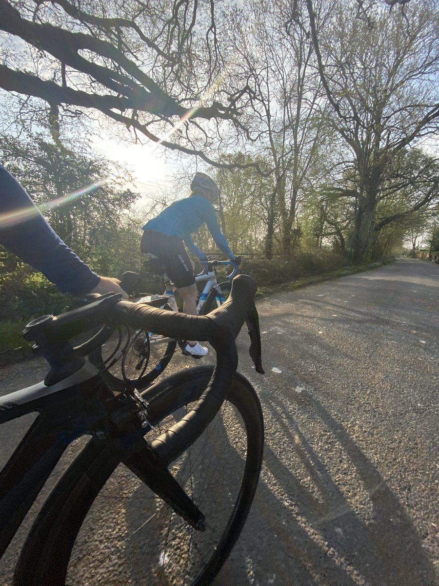 gbrtim's tweet image. #fromthebike #canyonaeroad throw back to the country lanes last weekend!!! @CanyonUK