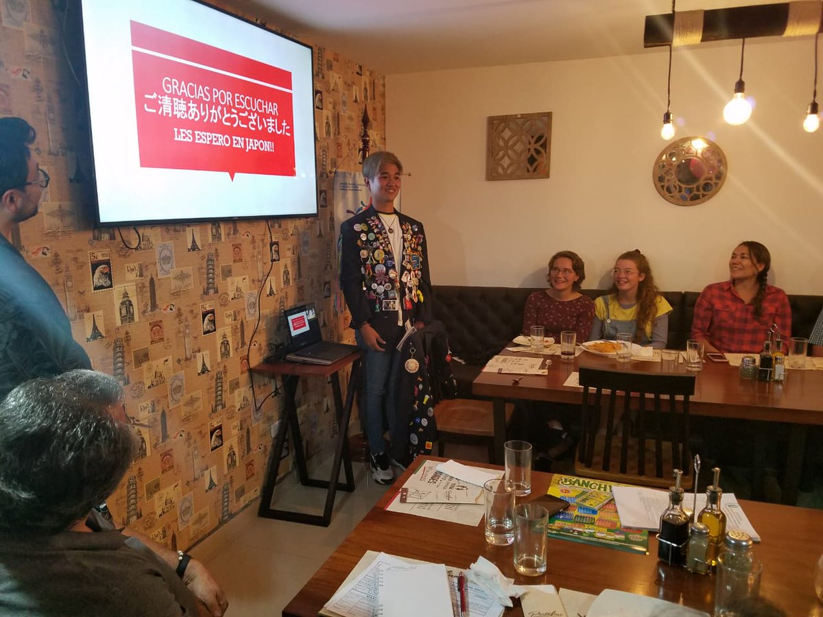 CRLCHM's tweet photo. 15/01/2020 El Club Rotario de Los Chillos Milenio recibe la visita de su antigua inbound Maja Sørensen de Dinamarca disfrutando una hermosa velada escuhcando las experiencias de los jovenes inbounds 2019-2020 https://t.co/TXhmZpT2nU
