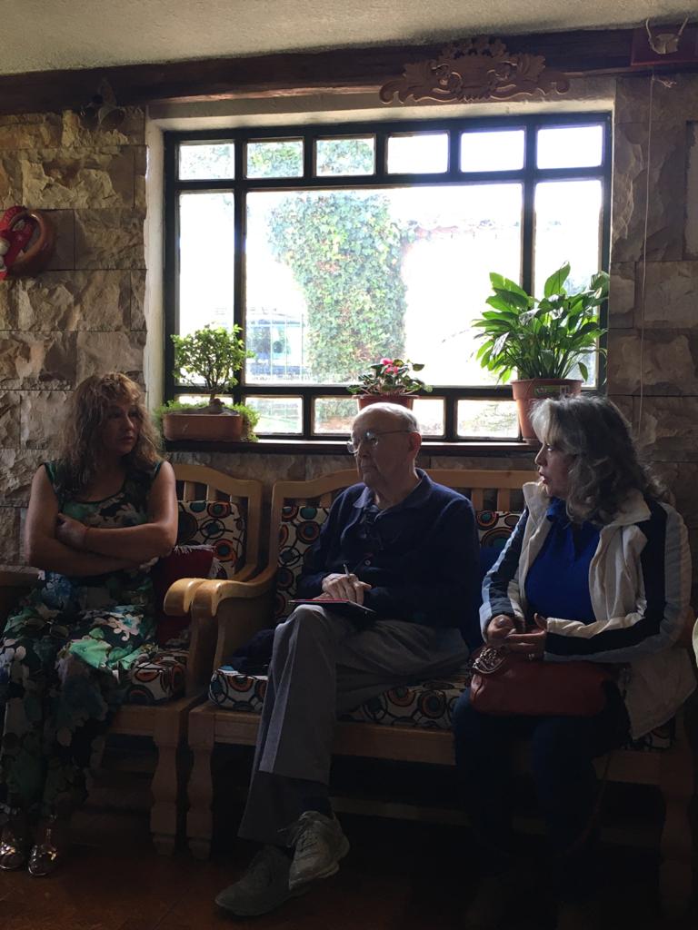 CRLCHM's tweet photo. 19/01/2020 El Club Rotario de los Chillos Milenio realiza la visita a la Unidad Educativa de Yurac en Pintag para discutir u futuro proyecto de flurización y salud dental https://t.co/UIegFtbENo