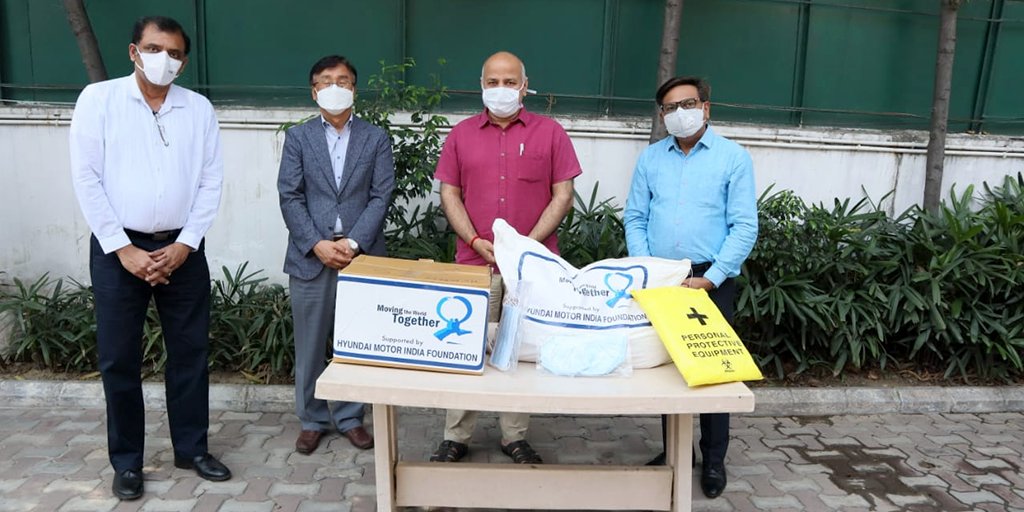 HyundaiIndia's tweet image. Hyundai Motor India hands over PPE Kits, N-95 Masks, 3-Ply Masks and Food Rations to the Delhi Government in support of fighting the war against #COVIDー19. #ProgressForHumanity @ArvindKejriwal @msisodia