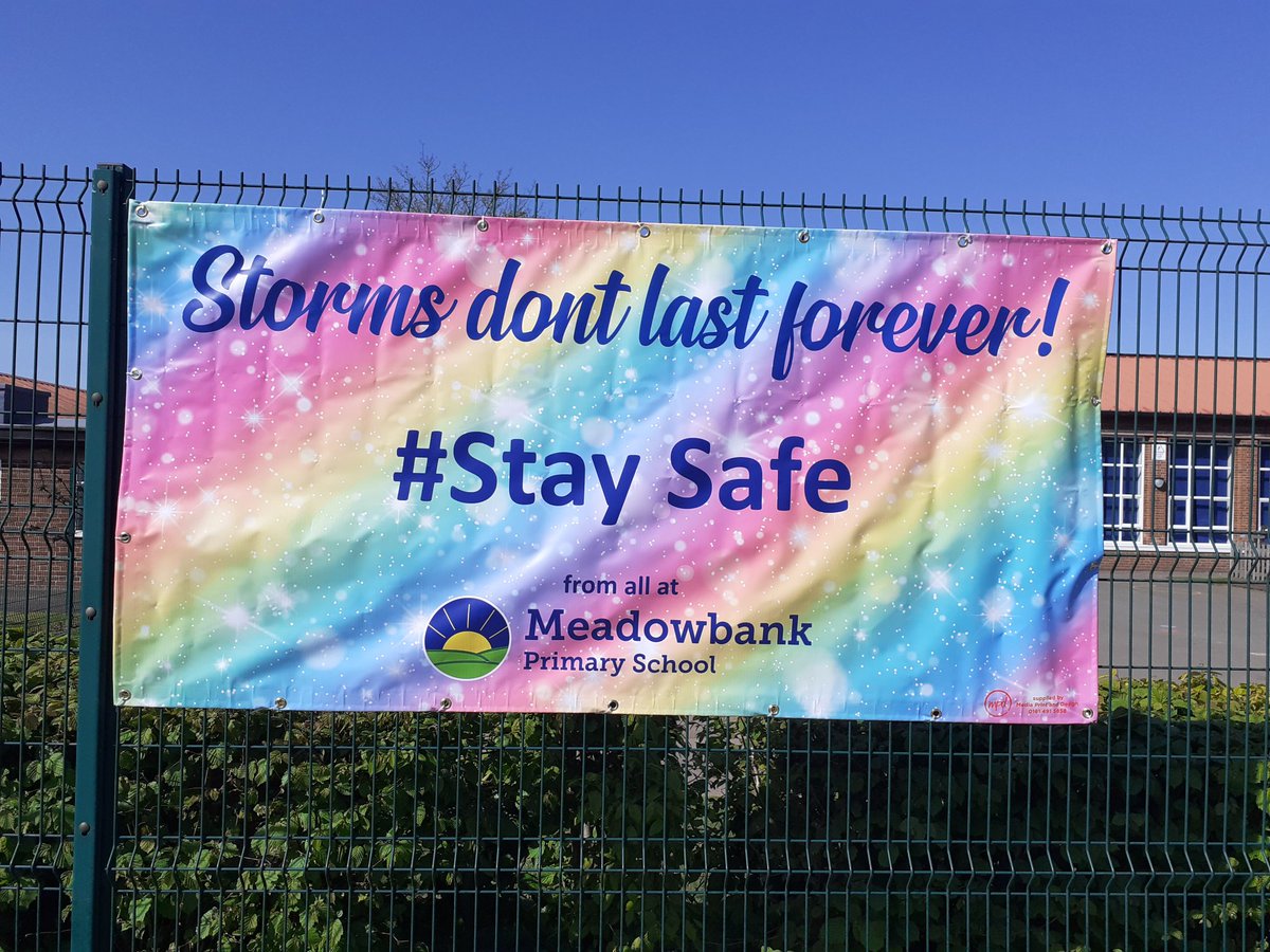 Meadowbank_PS's tweet photo. We love our new banner kindly supplied by Media Print &amp; Design - we hope it makes you smile too!  Contact Rob on 491 5858 if you'd like one outside your school ! 🌈🌤 https://t.co/34R6YOQ3Pi