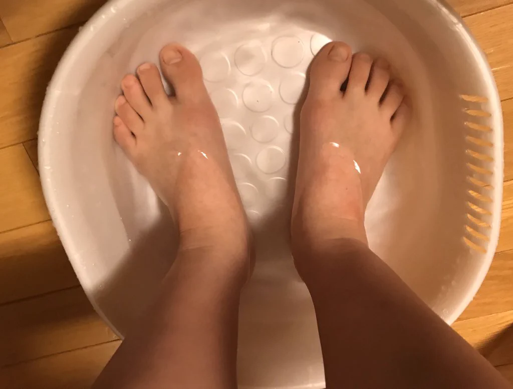 子供がなかなか寝付けない？寝る前に「足湯」をしよう！！