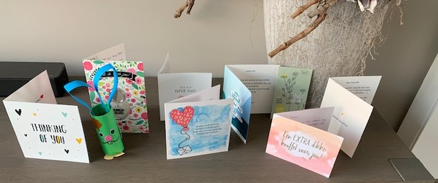 Nikita: "Pfff, ik moet weer gelijk aan aantal jaren terug denken met de bestralingen op m’n borst. Had toen zo gehoopt dat ik dat nooit meer hoefde."
Lees Nikita's column op: jongborstkanker.nl/columns/pijnli…