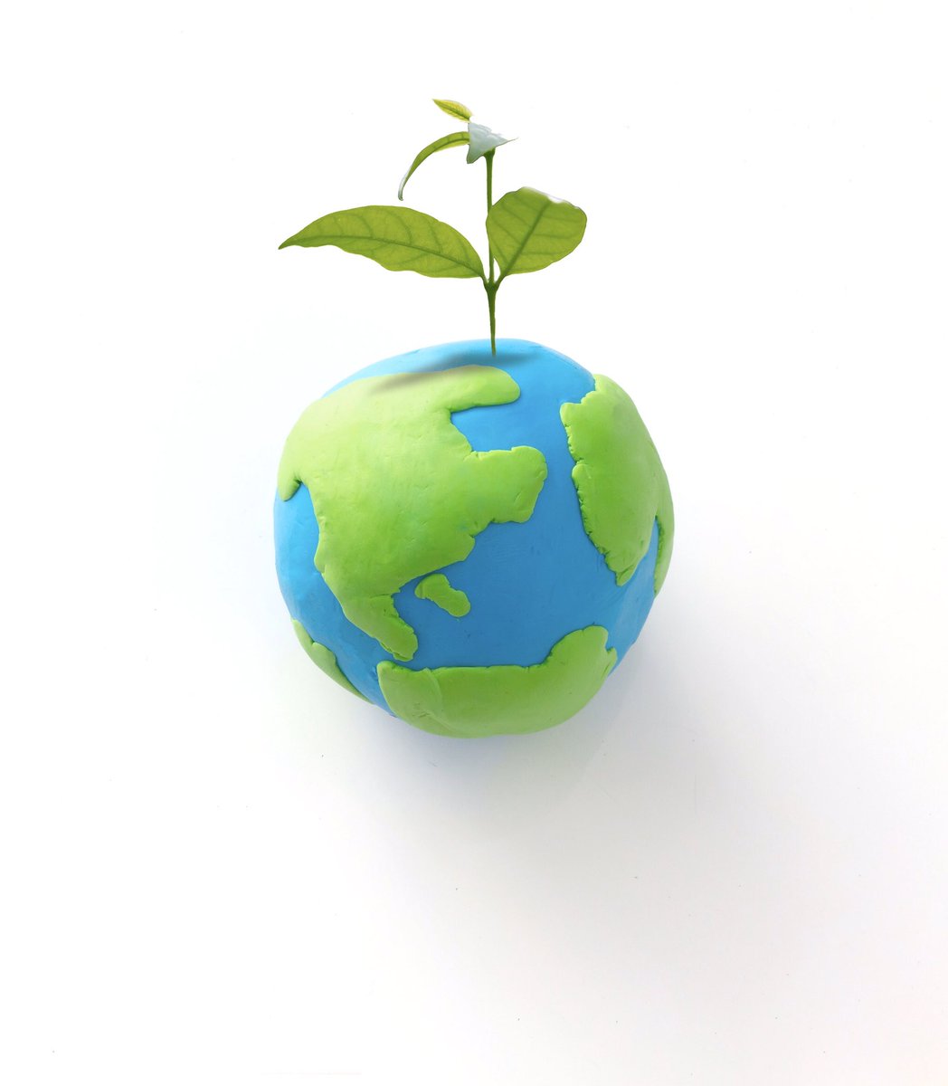 #EarthDay 🌎 If there is anything the current situation has taught us, it’s how quickly the Earth can heal when we give it a chance 🌱 When we are forced to slow down, we have more time to appreciate the beauty in nature 🌳This planet has given us so much to be grateful for 🙏