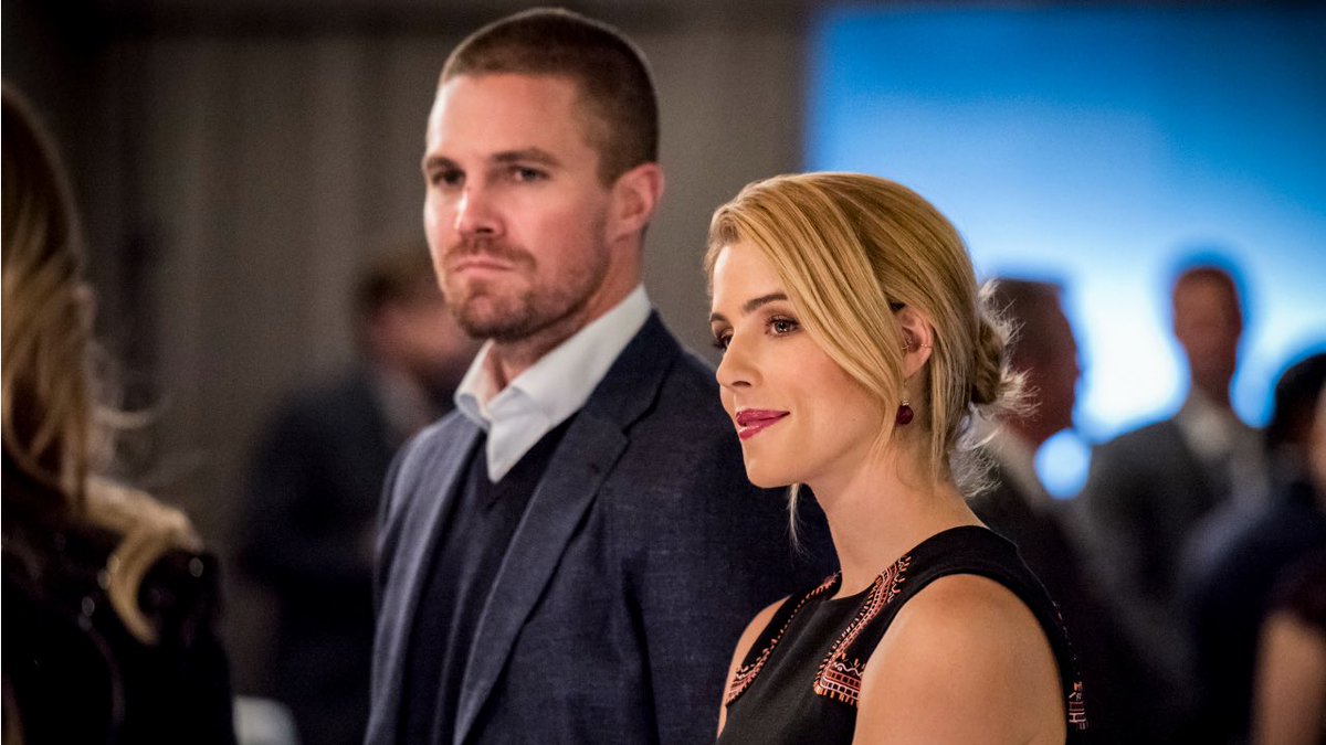 Daren_sanctuary's tweet photo. Who’s your favorite lead DCTV Relationship?  (keep it civil) https://t.co/0cWI4VQHGt