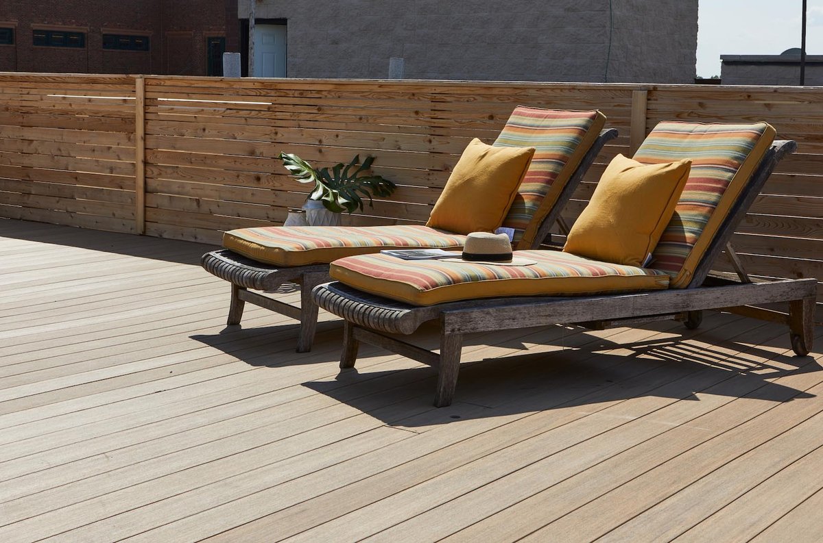 TheDeckStore's tweet photo. Are you ready for summer nights on the Deck? If not we can get you set up with Timbertech Decking! Available at https://t.co/0OfLYkNueZ
#Timbertech #Timbertechdecking #Decking #Decks #outdoorliving #deckdesign #deckbuilding #deckbuilder #backyardliving #backyarddesign https://t.co/SAu7lr562o