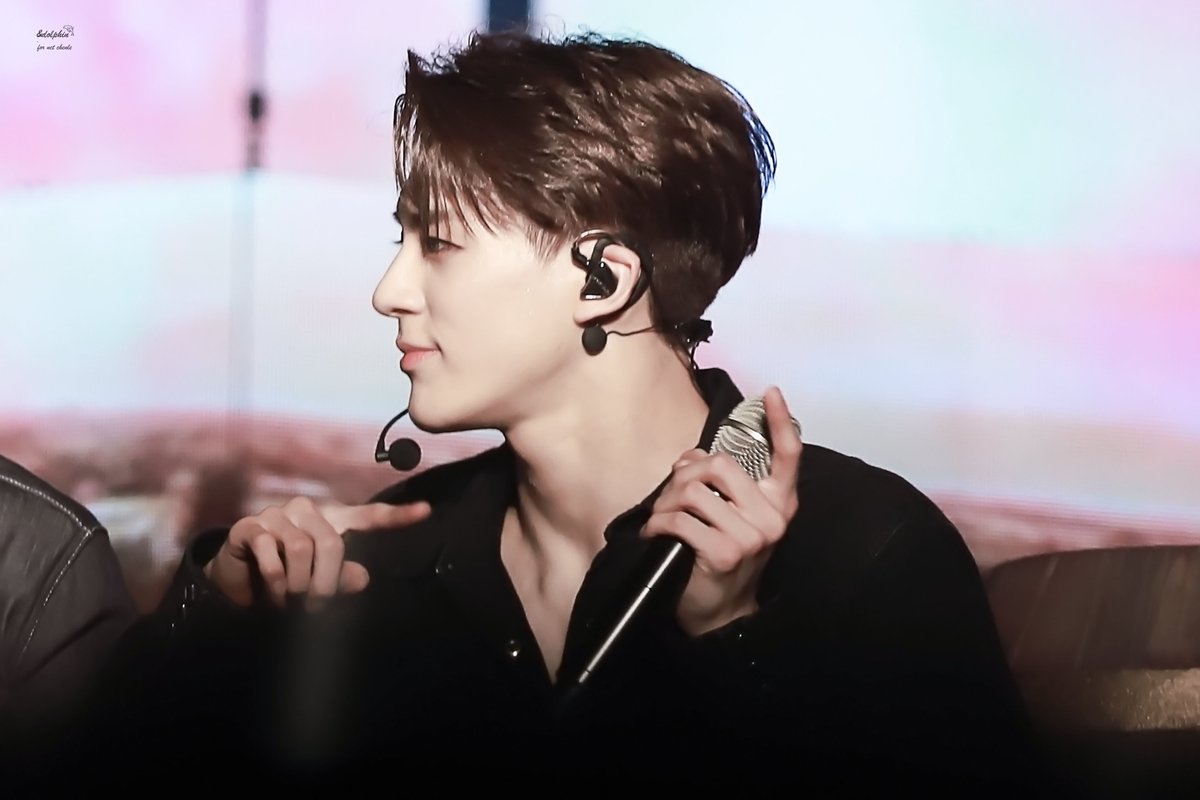 anddolphin_1122's tweet photo. 제노야 생일축하해~~
#제노 #JENO 
#NCT #NCTDREAM https://t.co/2WVRsv0v9N