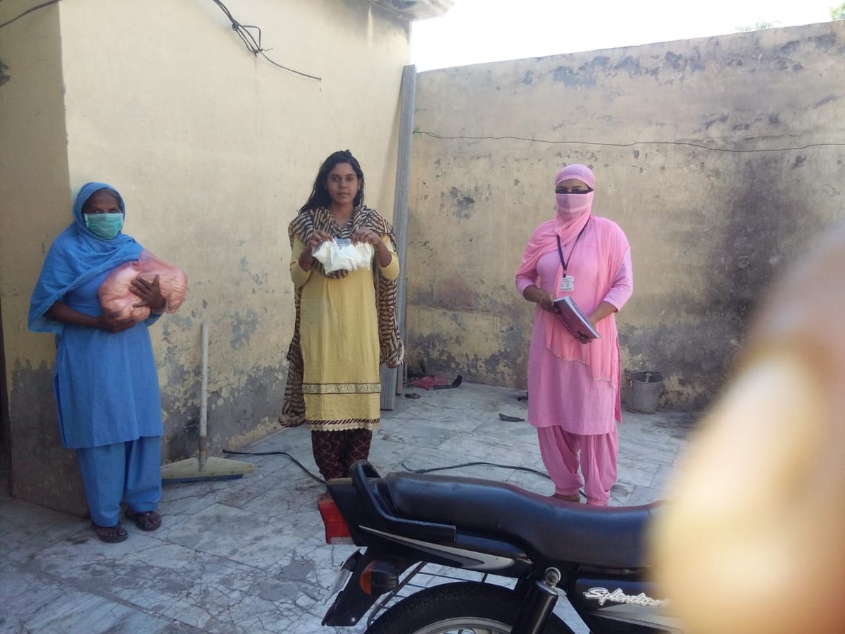 KIRANBA82319696's tweet photo. Raw Ration Distributed As per the orders of Punjab Department and information about Corona Virus was given to the Aanganwari Center.
#Dsswcd
@KIRANBA82319696 https://t.co/U96EF9i5aq