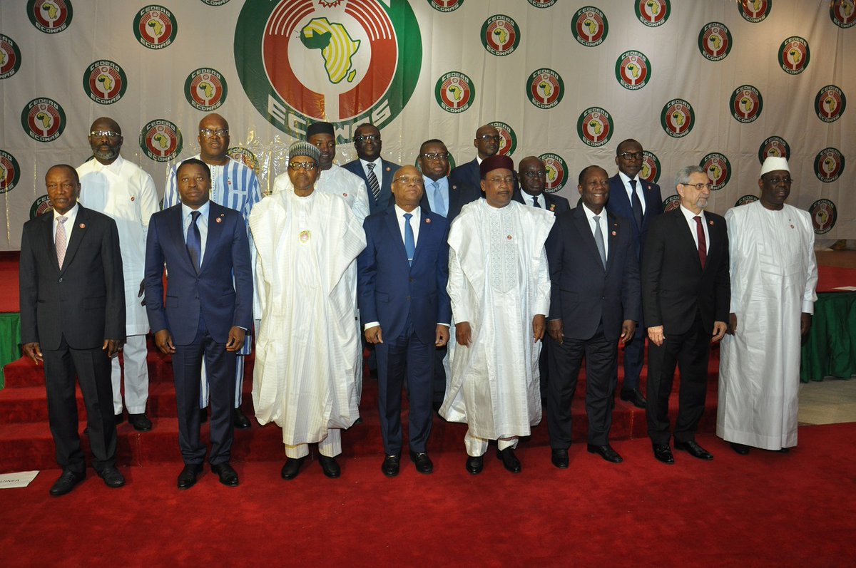 ecowas_cedeao's tweet photo. Líderes da CEDEAO Realizam Cimeira Extraordinária Via Videoconferência para Combater o COVID-19 na Região... https://t.co/lVLVISfywz https://t.co/KePLBZrfYC