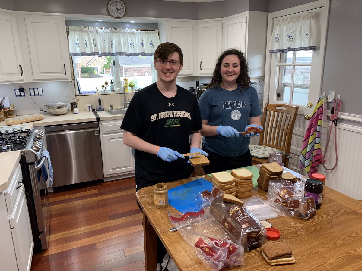 Sean ‘21 with help from Kaitlyn (Mary Help ‘23) making sandwiches for St. Joe’s to distribute during this pandemic. @SJRHighSchool #WeAreSJR #SJR2021 #SJRSandwichChallenge #MHCA #MHCA2023