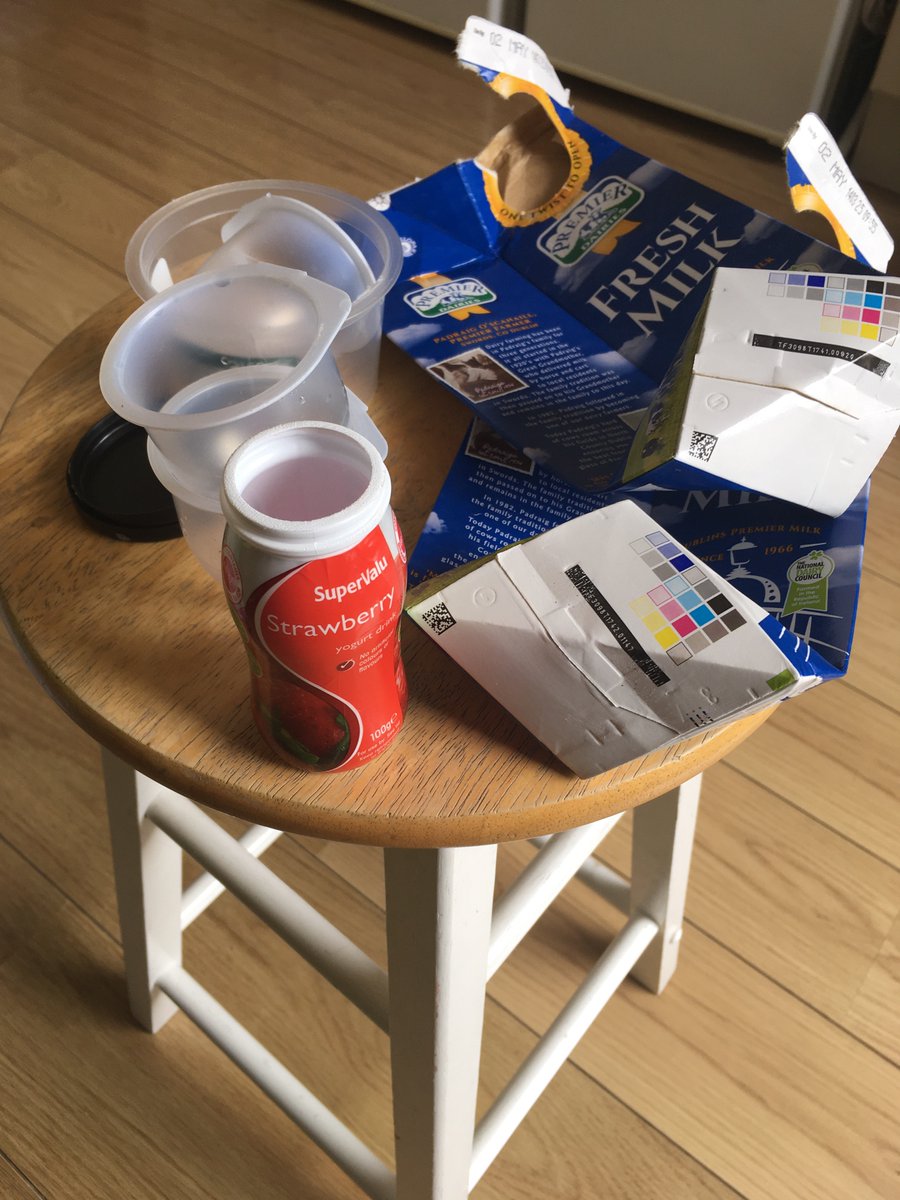 MuireannNiR's tweet image. Day 41 otherwise known as our recycling stool where I have to put all the recycling stuff so that my 4 year old can have the pleasure of putting them in the bin #KeepingKidsEntertained #Covid19ireland