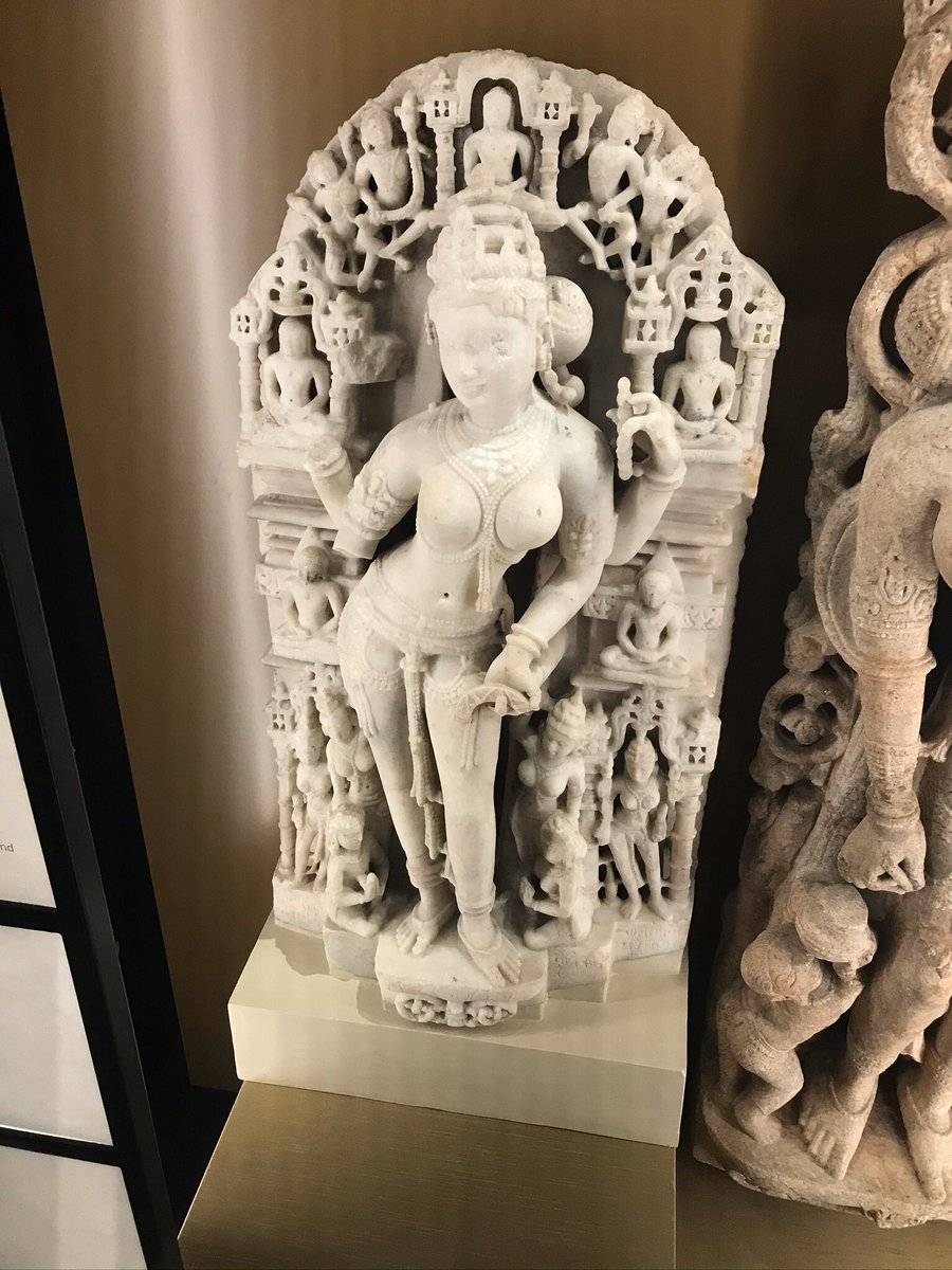 Interestingly Benzaiten is herself based on the Hindu goddess Saraswati (pic also from  @britishmuseum)