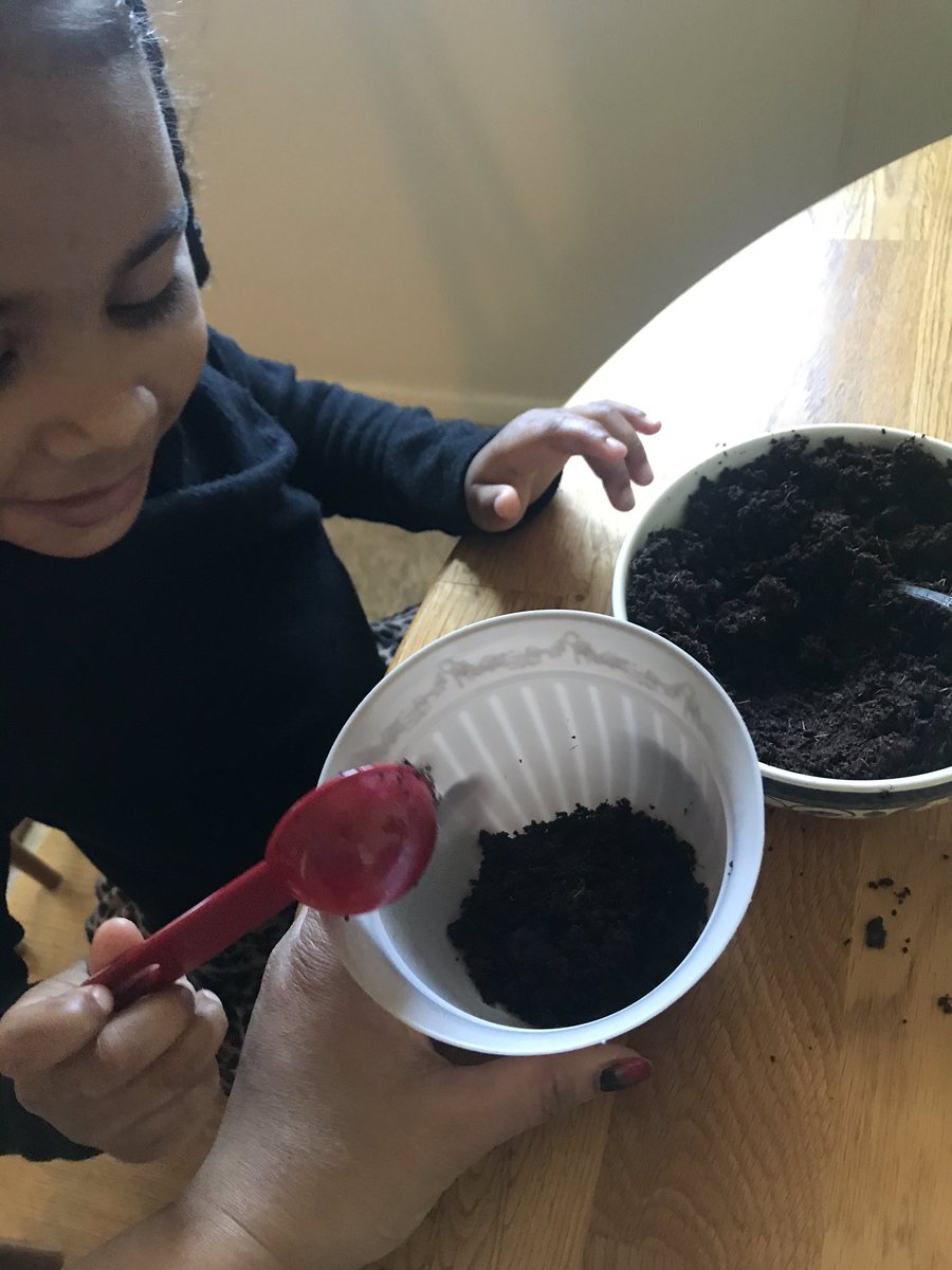 MsPachecoLTES's tweet photo. #EarthDay2020 #EarthDayAtHome  @LondonTowneFCPS https://t.co/JwRagRBfYJ